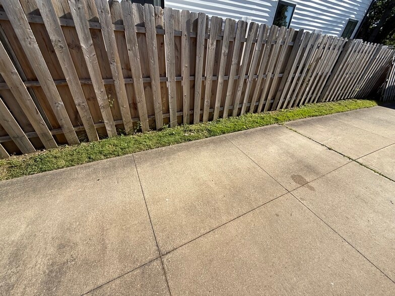Fence backyard - 1200 Commonwealth Ave