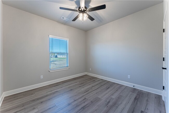 Building Photo - 2312 John W Montgomery Cir