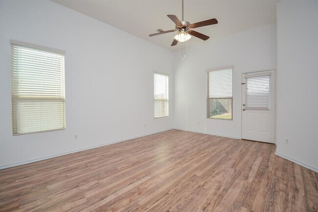 Building Photo - 20610 Hawkins Manor Ln