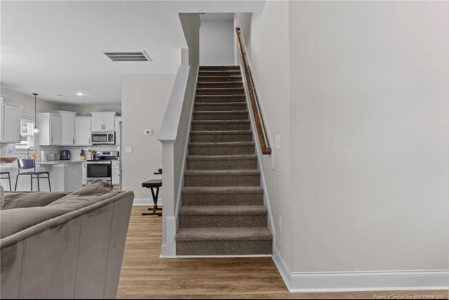 Building Photo - 212 Flying Bolt Dr