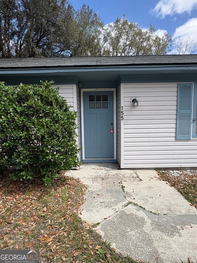 Building Photo - 155 Woodhaven Dr