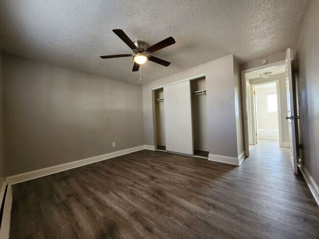 Building Photo - 7145 Alegre Cir