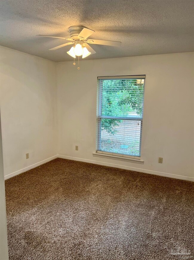 Building Photo - 211 Cordoba St