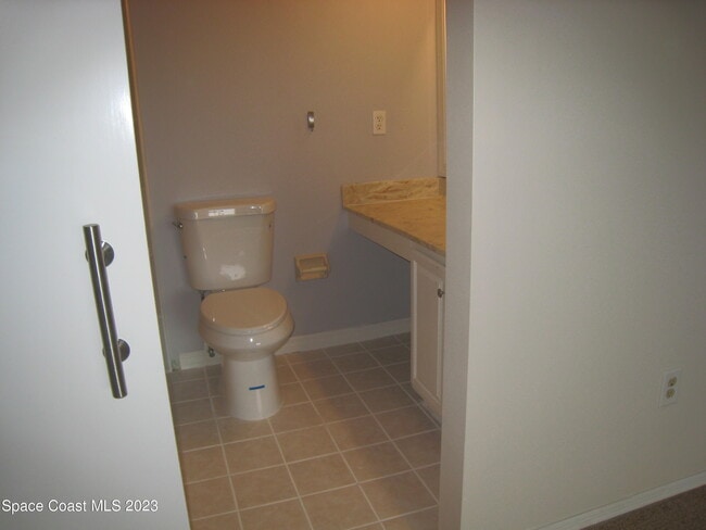 Building Photo - 201 International Dr