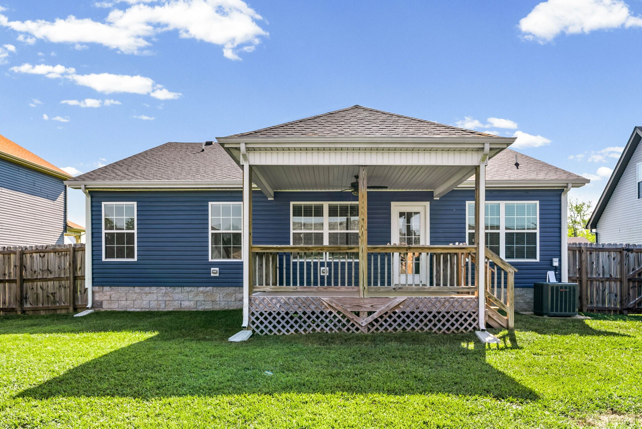 Building Photo - 1057 Dublin Dr