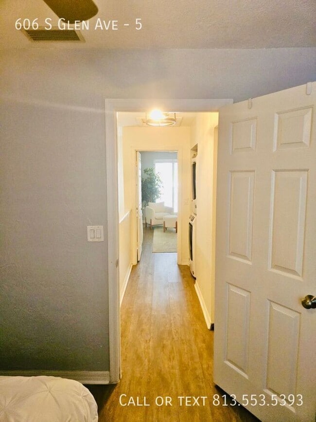 Building Photo - 606 S Glen Ave
