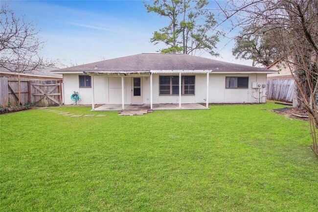 Building Photo - 6502 Archgate Dr
