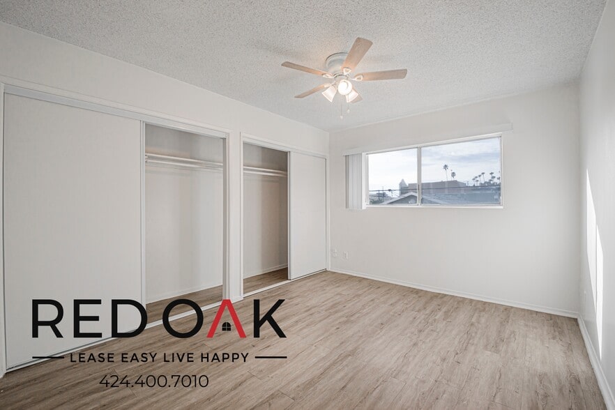 Building Photo - 915 N Wilton Pl