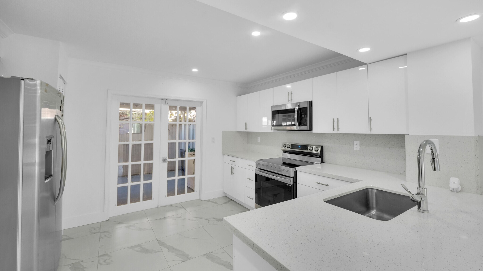 Building Photo - 1917 SW 107th Ave