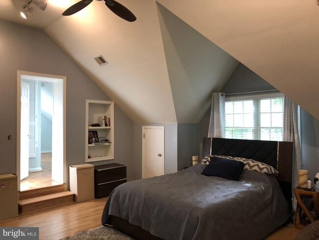 Building Photo - 9119 Buckner Rd