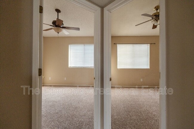 Building Photo - 2985 N Oregon St