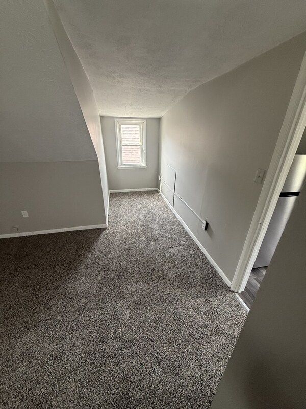Building Photo - 3524 Bosworth Rd