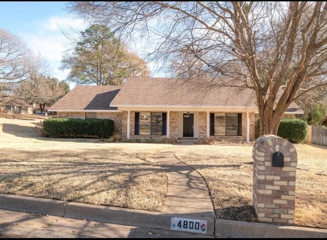 Primary Photo - 4800 Gretna Green Ln