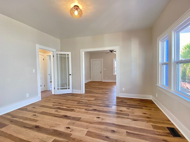 Building Photo - Great 2 Bed, 1 Bath Home in OKC!