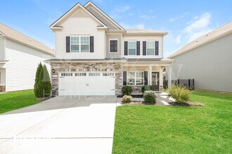 Building Photo - 3211 Briar Chapel Dr