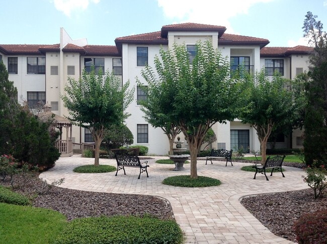 Building Photo - First Floor 2 Bedroom at The Registry @ Michigan Park