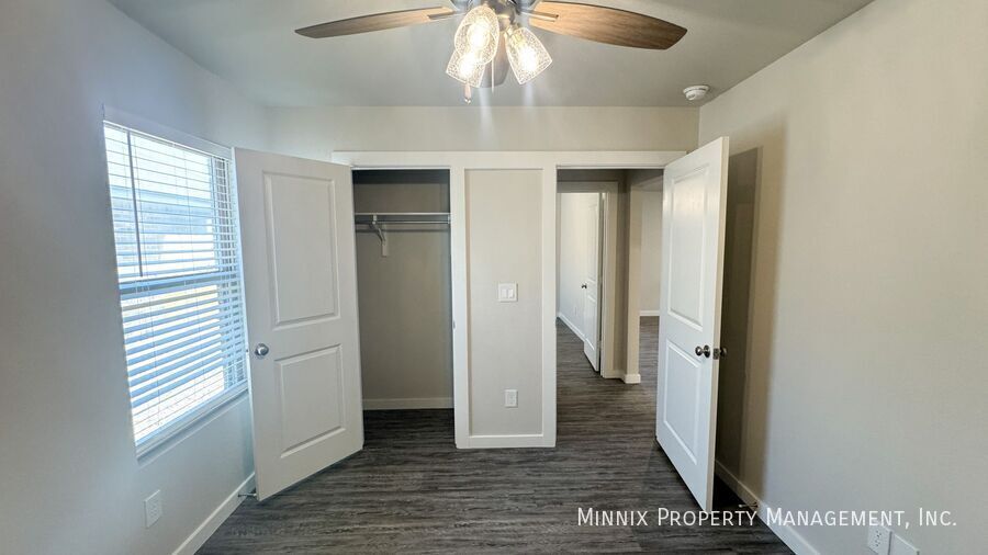 Building Photo - 8007 Date Ave