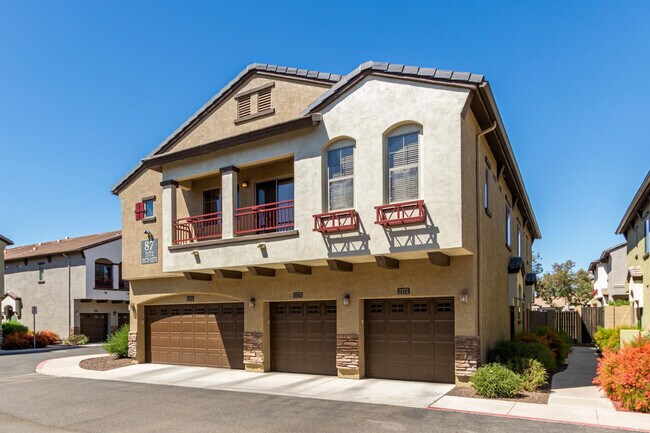 Building Photo - 2725 E Mine Creek Rd