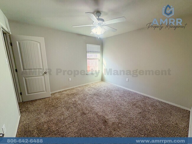 Building Photo - Easy Living with AMRR: Spacious 3-Bedroom Home