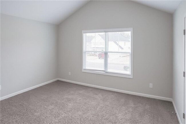 Building Photo - 1150 Red Bud Cir