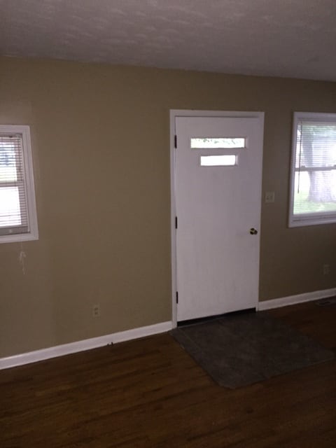 Building Photo - 2036 S Fairway Ave