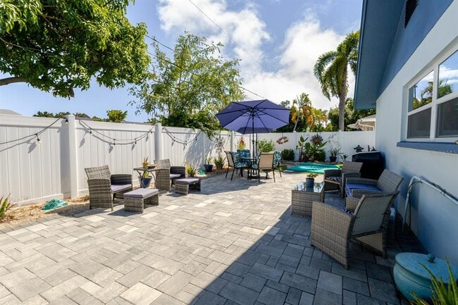 Building Photo - 6300 16th St S