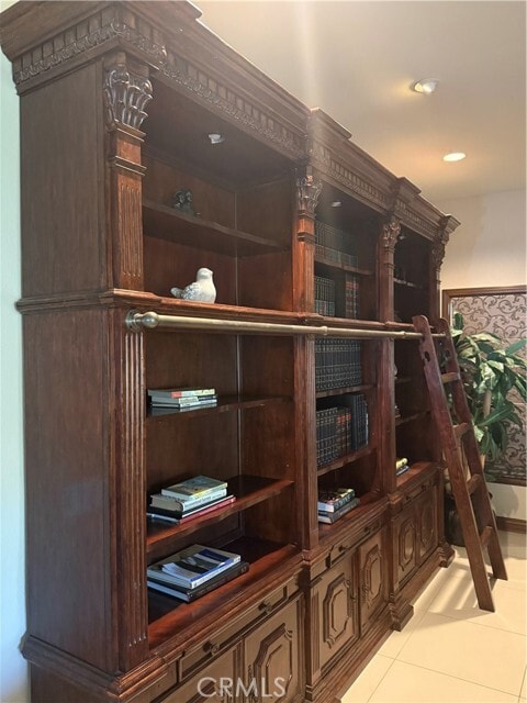 Building Photo - 380 N Chandler Ranch Rd