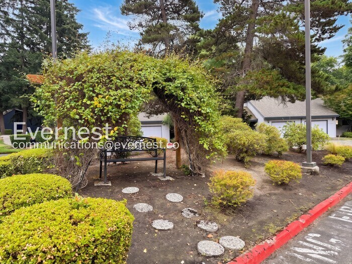 Building Photo - 11502 SE 173rd St