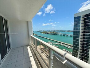 Building Photo - 1717 N Bayshore Dr