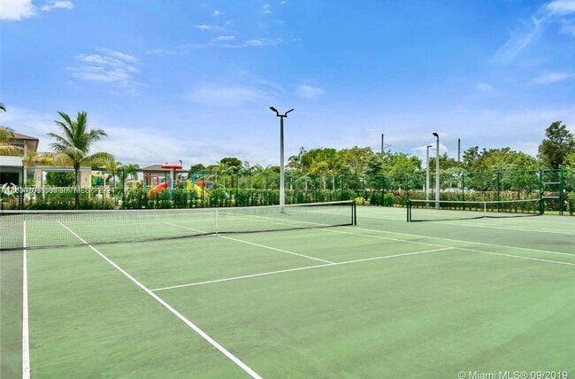 Building Photo - 10620 NW 88th St