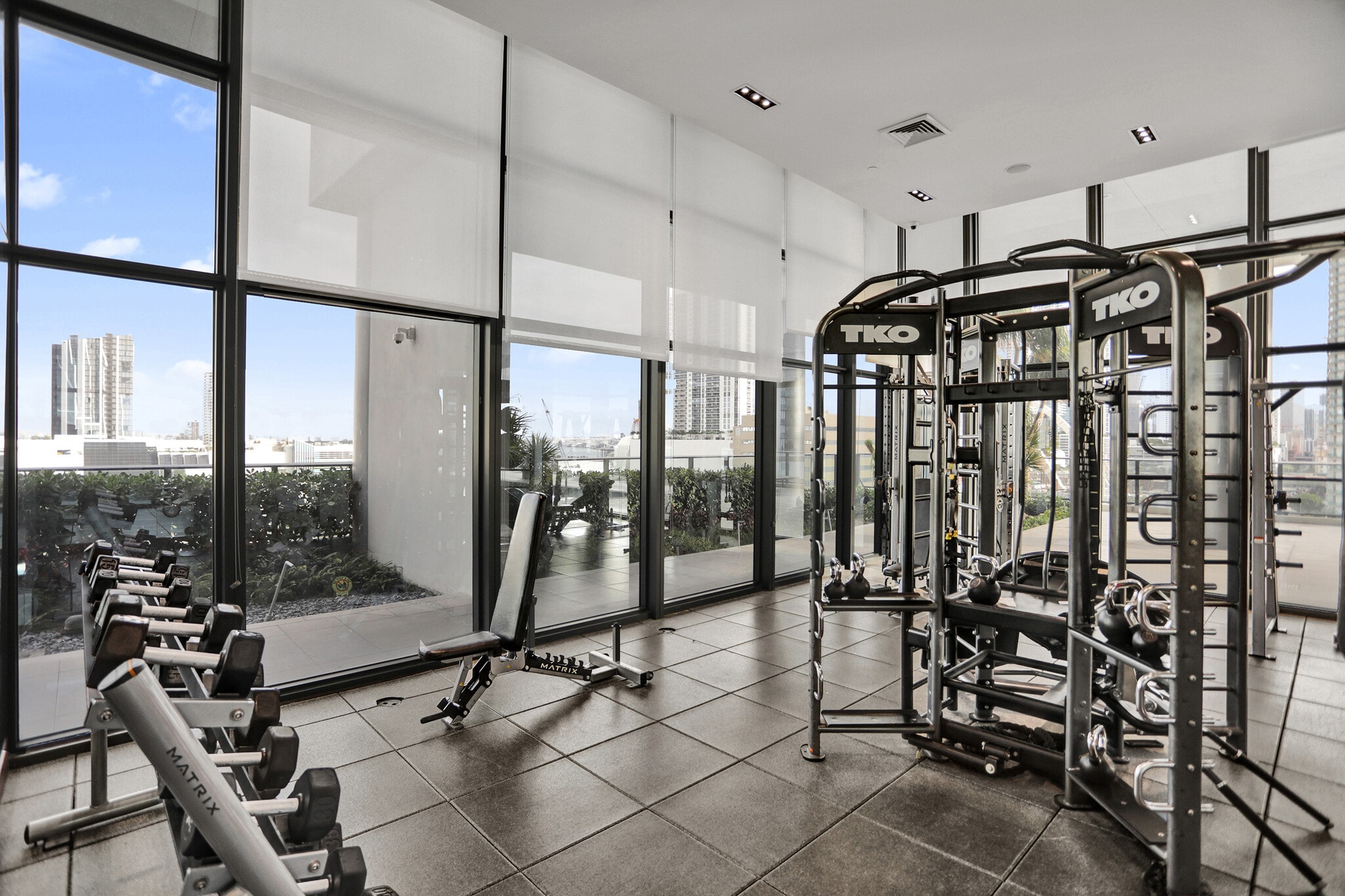 Building Photo - 1600 NE 1st Ave