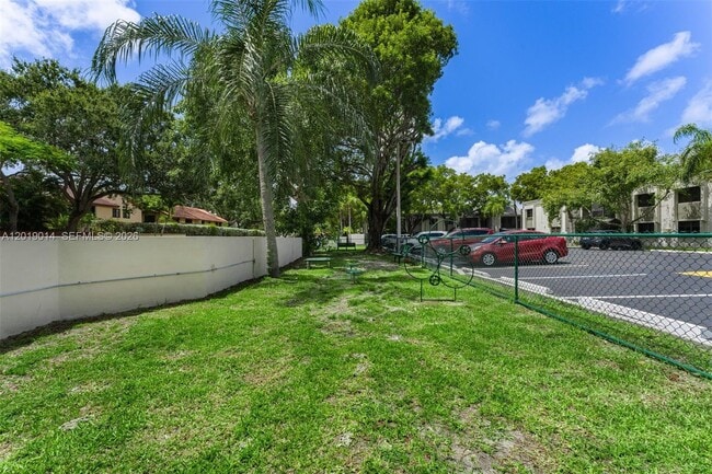 Building Photo - 7947 SW 104th St