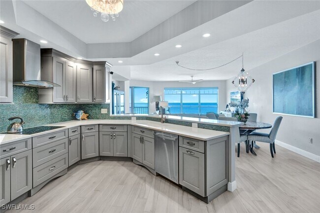 Building Photo - 263 Barefoot Beach Blvd