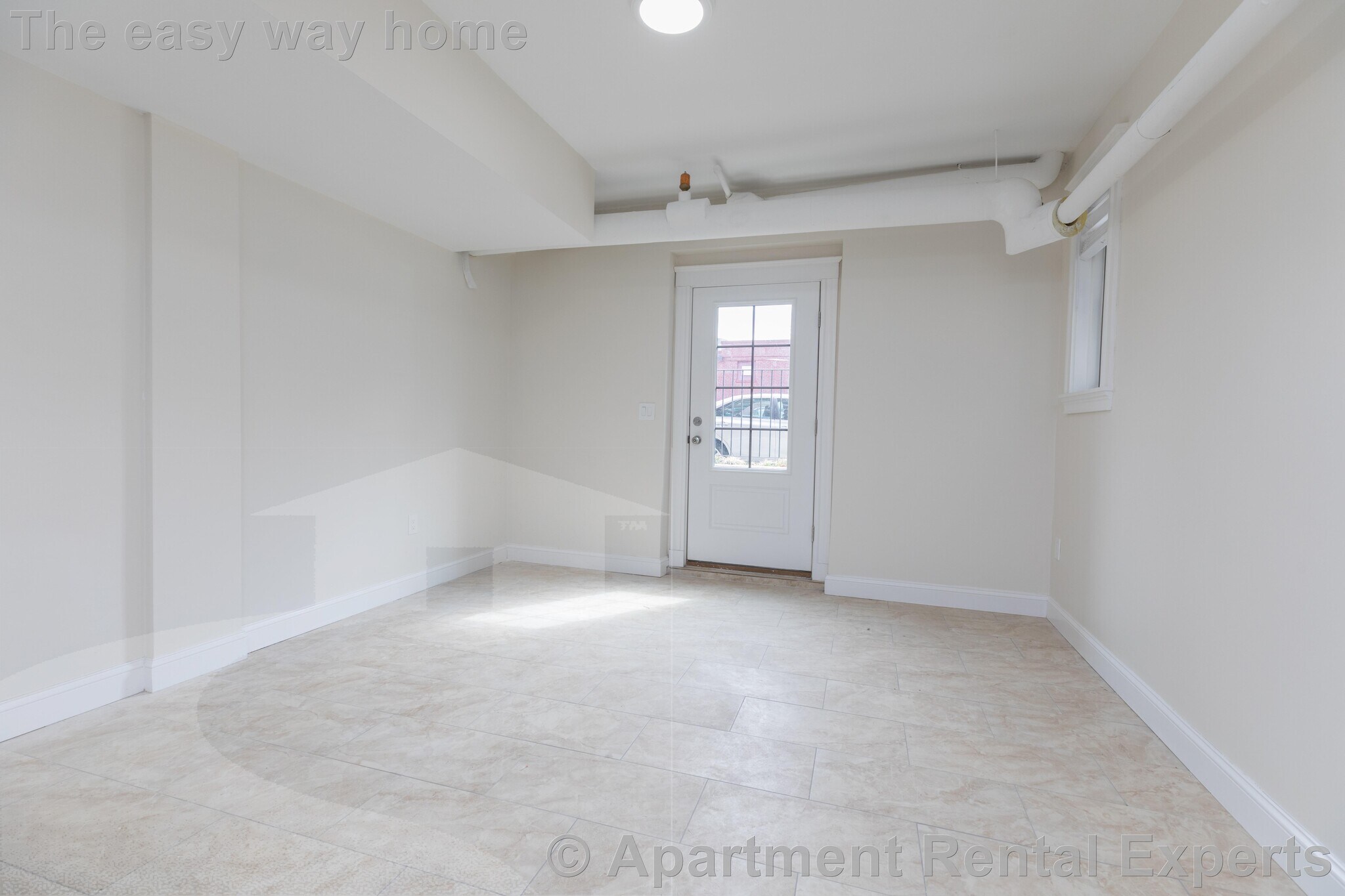 Building Photo - 3 Linnaean St