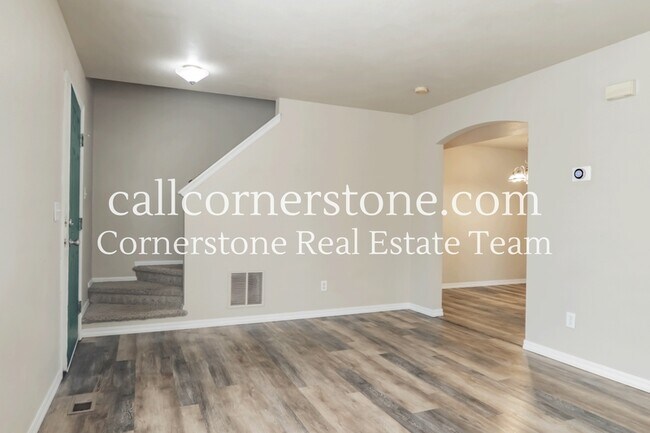 Building Photo - 424 Kitfield View