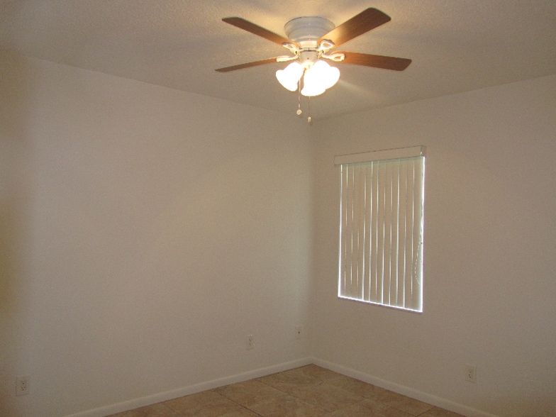 Building Photo - 4609 Clemens St