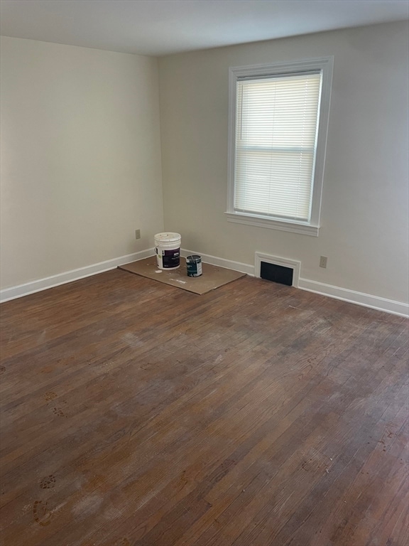 Building Photo - 31 Randall St