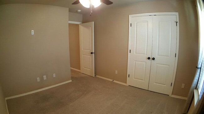 Building Photo - 7041 Cherokee Crossing West