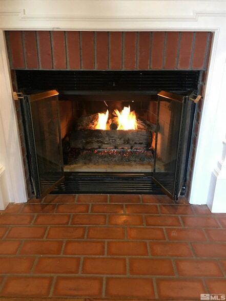 Building Photo - 2205 Thomas Jefferson Dr