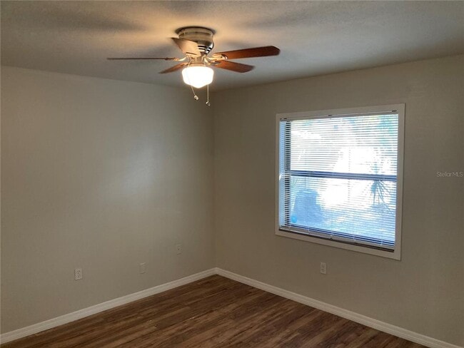 Building Photo - 2028 29th Ave N