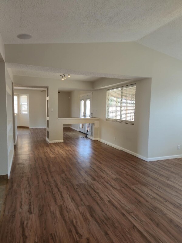 Building Photo - 236 Dogwood Trail SE