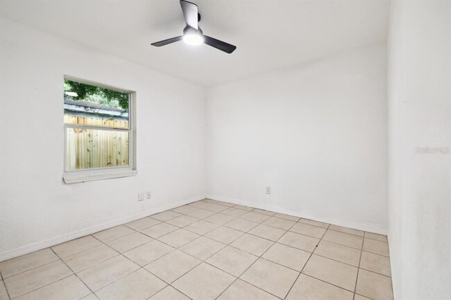 Building Photo - 3320 W Kathleen St