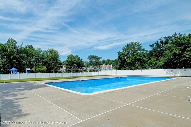 Building Photo - 226 Teasdale Pl