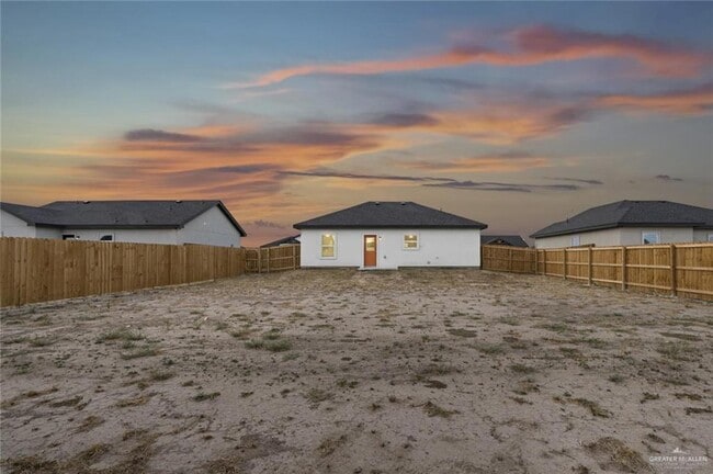 Building Photo - 15 Unity Dr