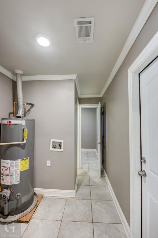 Building Photo - 425 Plaza Cir