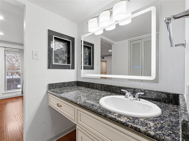 Building Photo - 6036 Birchbrook Dr