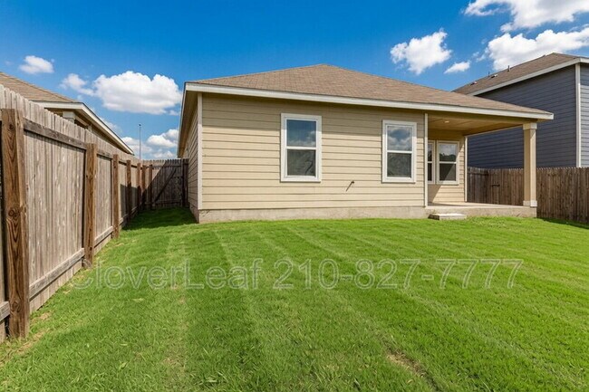 Building Photo - 8360 Falcon Meadow Dr