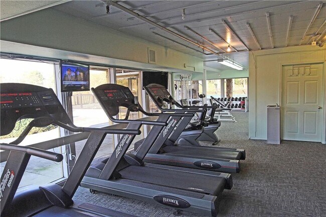 Building Photo - 40 Glenald Way NW