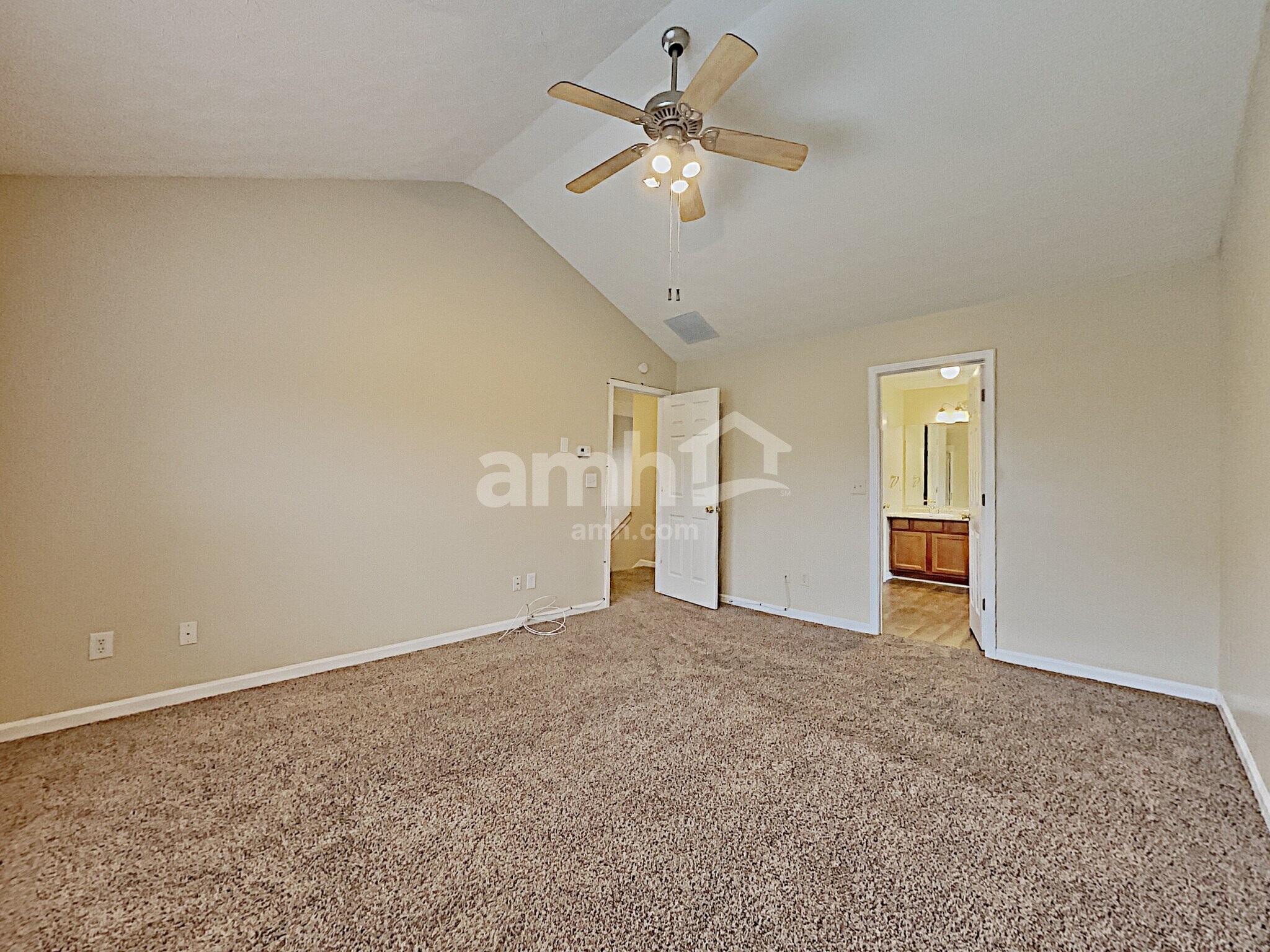 Building Photo - 1706 Chinaberry Ct