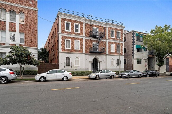 Building Photo - 118 N Westmoreland Ave